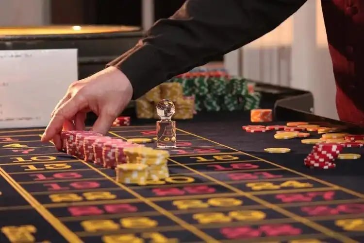 Kontrol penggunaan promo hiburan dewasa